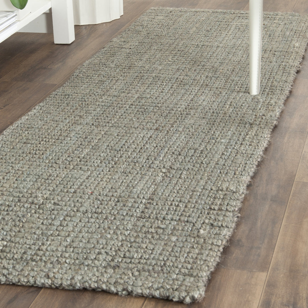 SAFAVIEH Natural Fiber NF730B Handwoven Green / Grey Rug Image 3