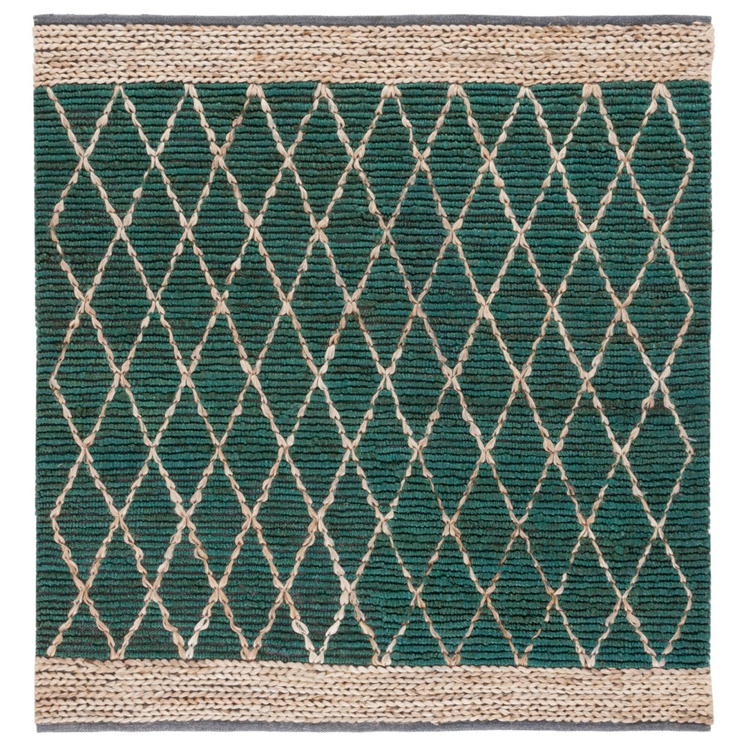 SAFAVIEH Natural Fiber NF951Y Dark Green / Natural Rug Image 1