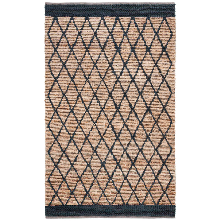 SAFAVIEH Natural Fiber NF951Z Natural / Black Rug Image 8