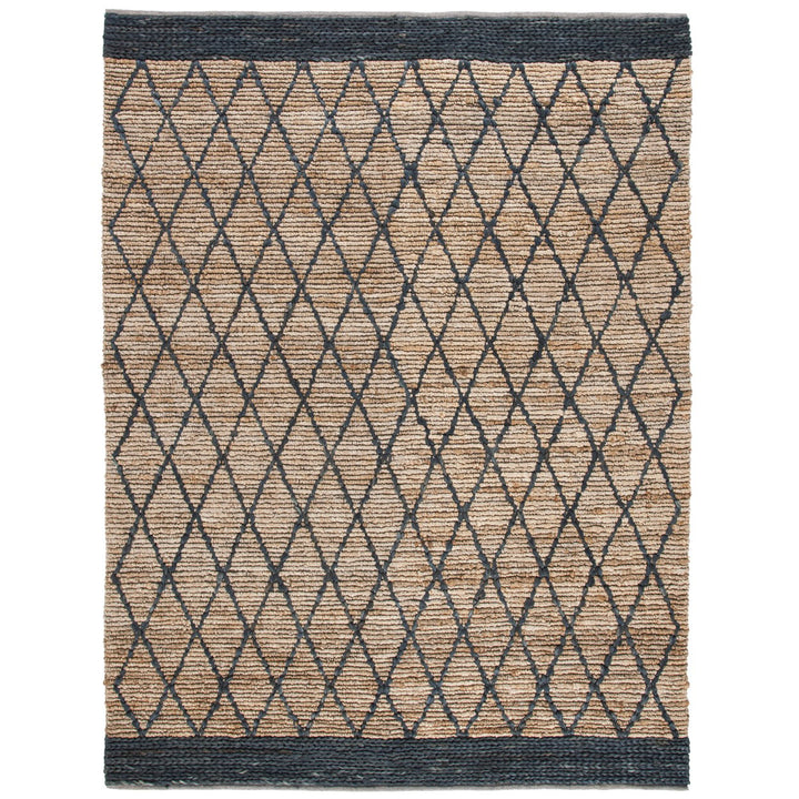 SAFAVIEH Natural Fiber NF951Z Natural / Black Rug Image 1