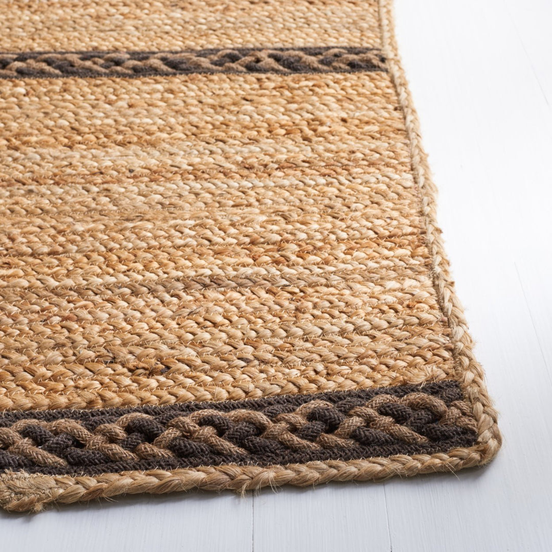 SAFAVIEH Natural Fiber NFB262T Natural / Brown Rug Image 6