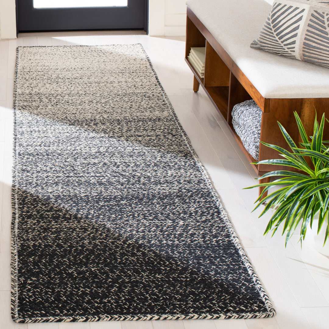 SAFAVIEH Natural Fiber NFB263Z Natural / Black Rug Image 2