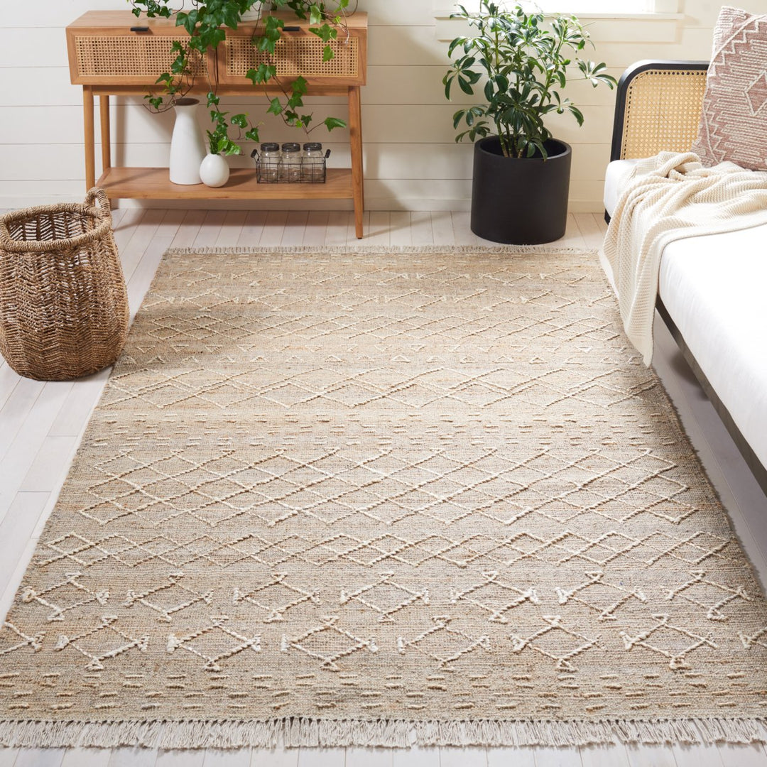 SAFAVIEH Natural Fiber NFB405A Natural / Ivory Rug Image 1