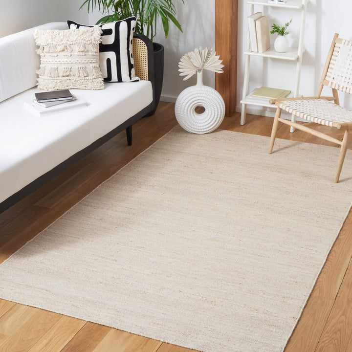 SAFAVIEH Natural Fiber NFB554B Natural / Beige Rug Image 1