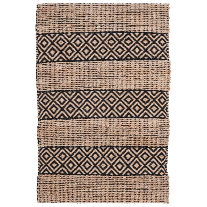 SAFAVIEH Natural Fiber NFB653Z Black / Natural Rug Image 1