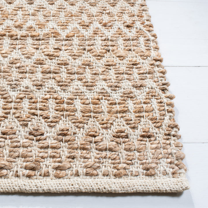 SAFAVIEH Natural Fiber Collection NFB701A Natural Rug Image 4