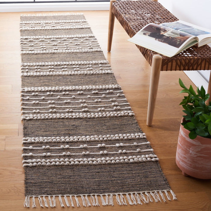 SAFAVIEH Natural Fiber NFB751B Natural / Beige Rug Image 3