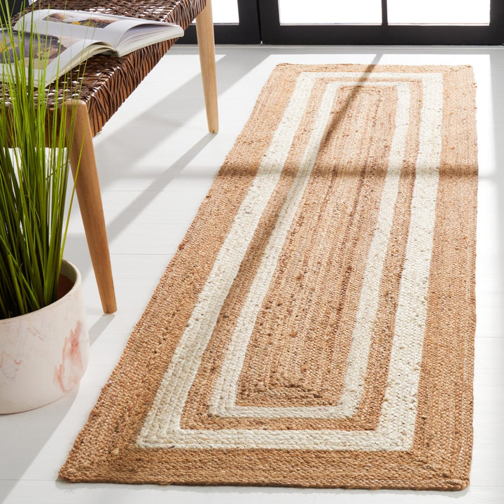 SAFAVIEH Natural Fiber NFB851A Ivory / Natural Rug Image 3