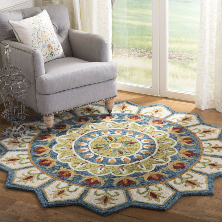 SAFAVIEH Novelty NOV605M Handmade Ivory / Blue Rug Image 2