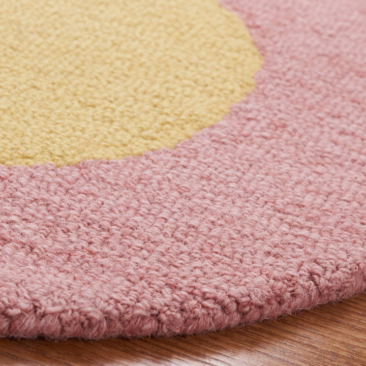 SAFAVIEH Novelty NOV608U Handmade Pink / Yellow Rug Image 3