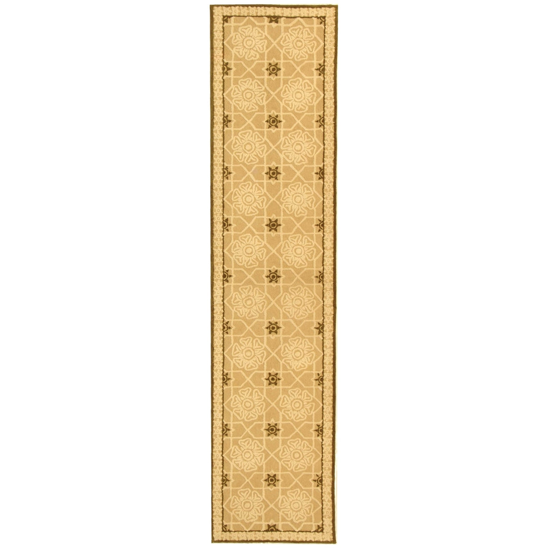 SAFAVIEH Newport NPT423A Hand-hooked Creme / Ivory Rug Image 3