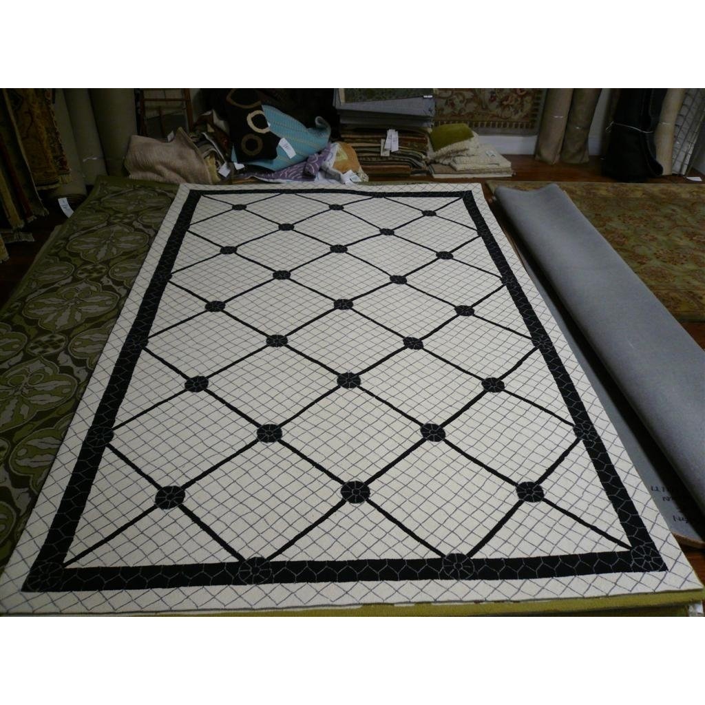 SAFAVIEH Newport NPT429A Hand-hooked Ivory / Black Rug Image 5