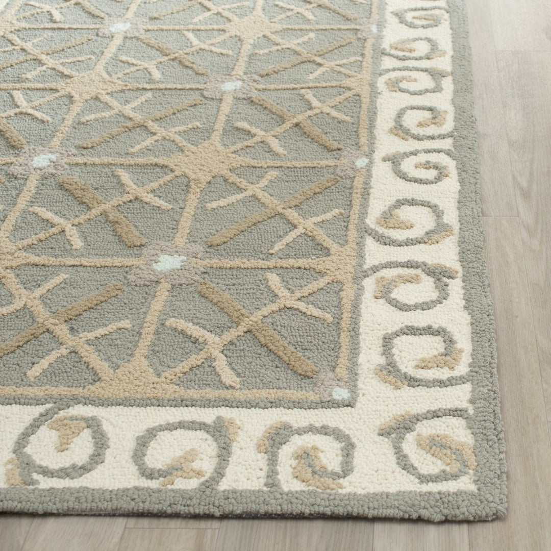 SAFAVIEH Newport NPT443A Hand-hooked Olive / Beige Rug Image 5