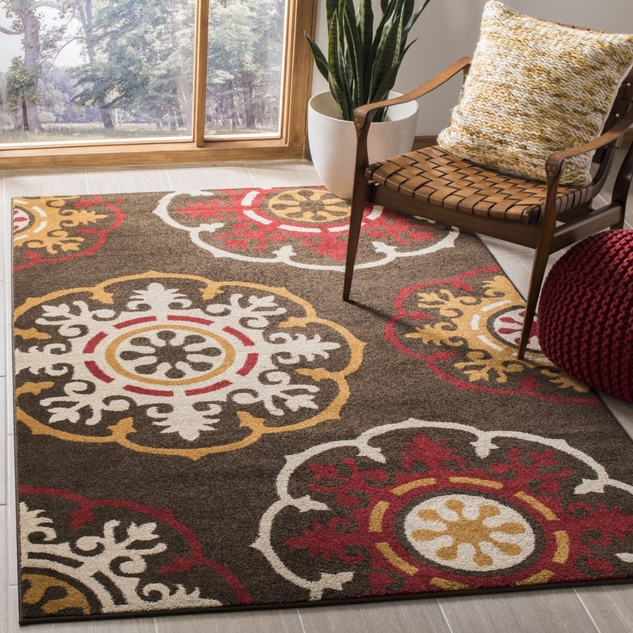 SAFAVIEH Newbury Collection NWB8699-2540 Brown / Red Rug Image 1