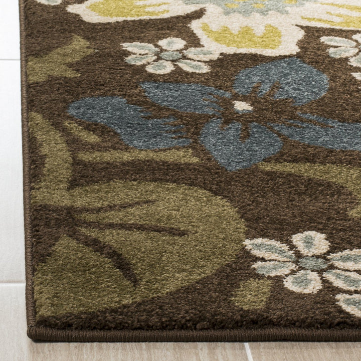 SAFAVIEH Newbury Collection NWB8706-2521 Brown / Blue Rug Image 3