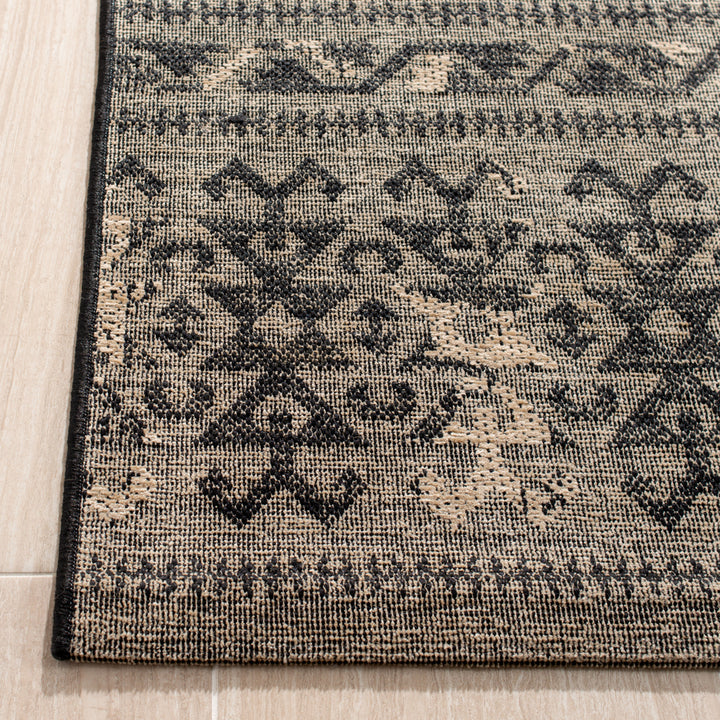 SAFAVIEH Palazzo Collection PAL125-56C2 Black / Beige Rug Image 3