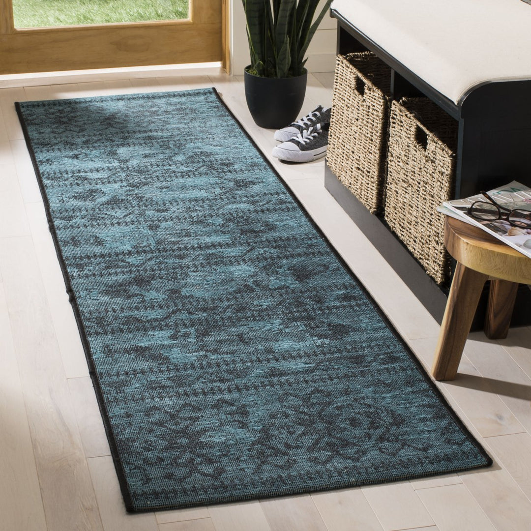 SAFAVIEH Palazzo PAL125-56C4 Black / Turquoise Rug Image 2