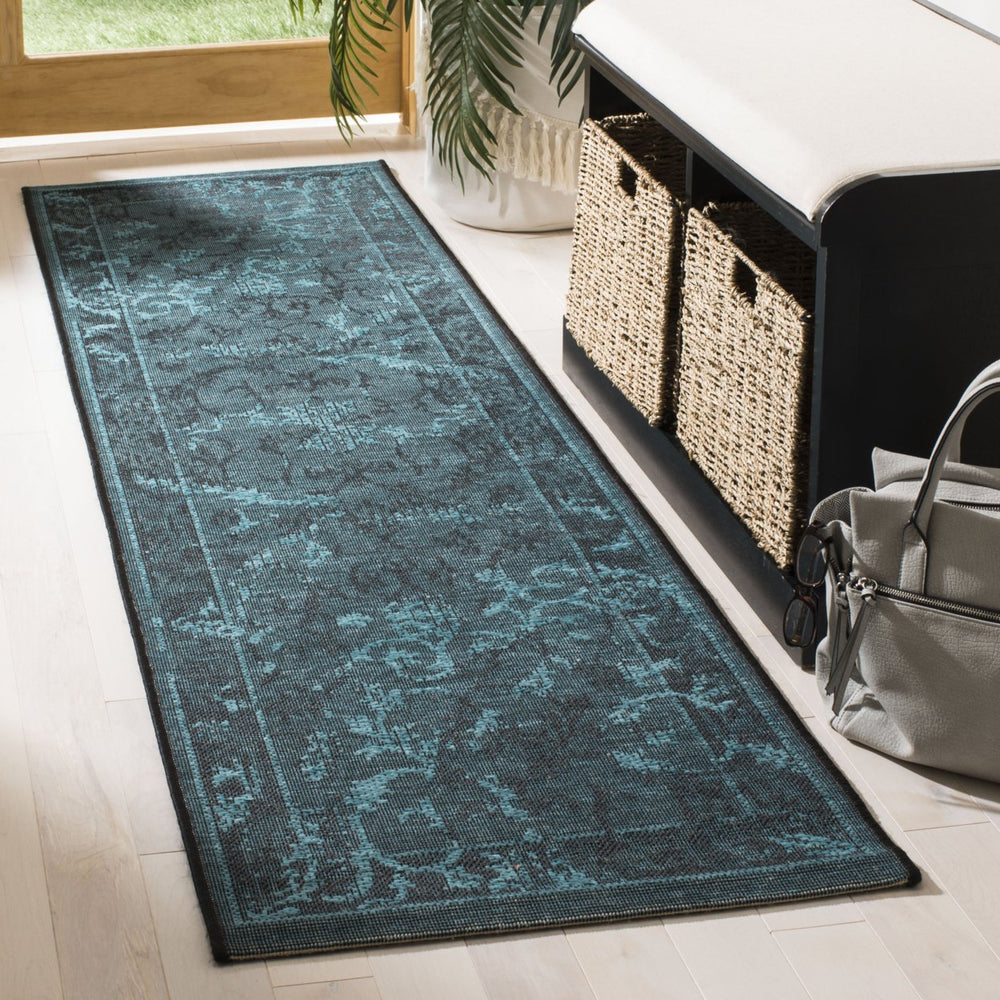 SAFAVIEH Palazzo PAL127-56C4 Black / Turquoise Rug Image 2