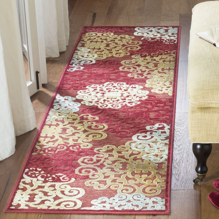 SAFAVIEH Paradise Collection PAR102-220 Red / Multi Rug Image 2