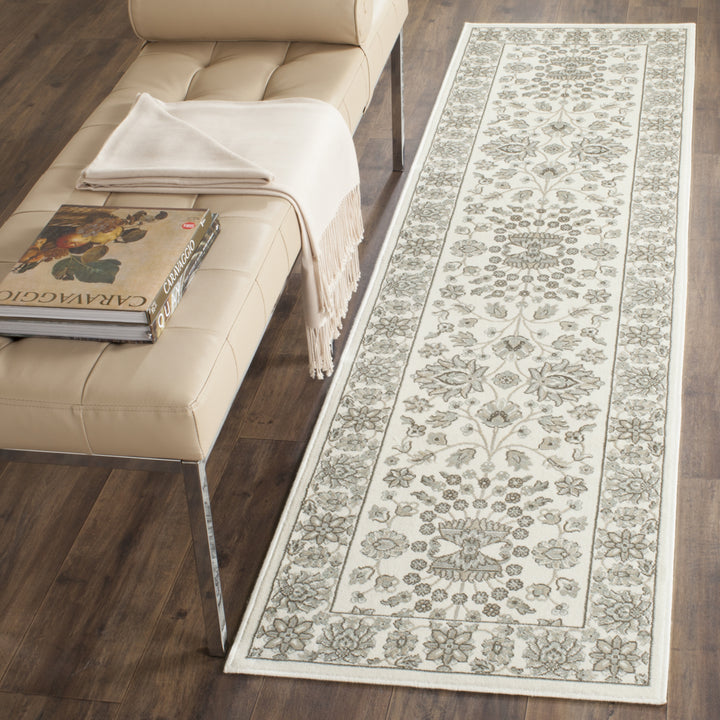 SAFAVIEH Persian Garden PEG610Q Silver / Cream Rug Image 2