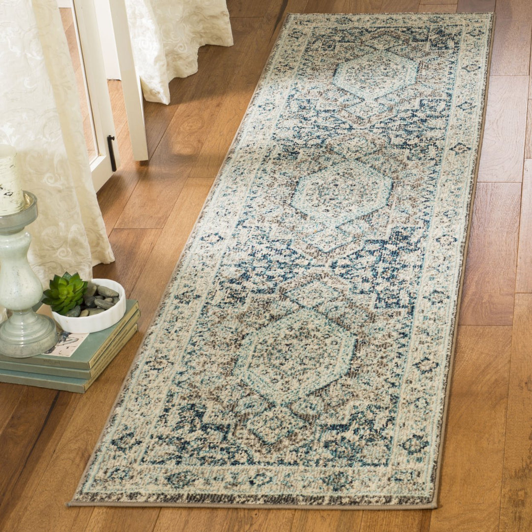 SAFAVIEH Phoenix Collection PHX155F Grey / Blue Rug Image 3