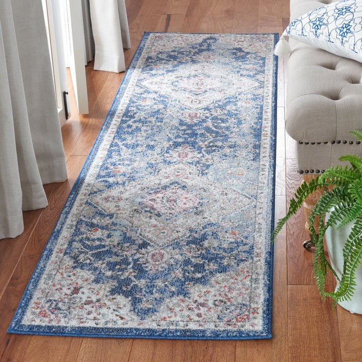 SAFAVIEH Phoenix Collection PHX293B Ivory / Blue Rug Image 3