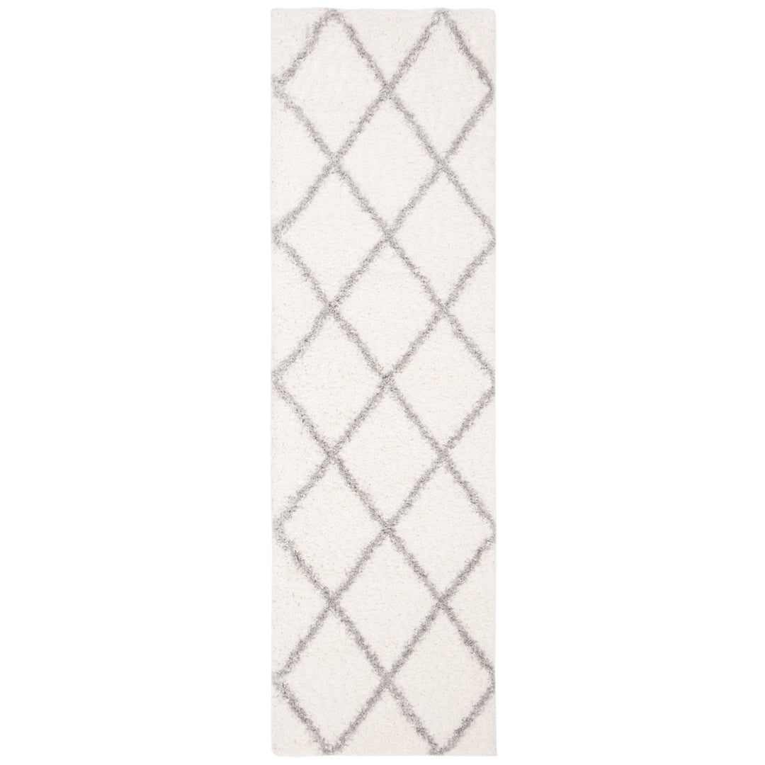 SAFAVIEH Parma Shag Collection PMA515A Cream / Grey Rug Image 5