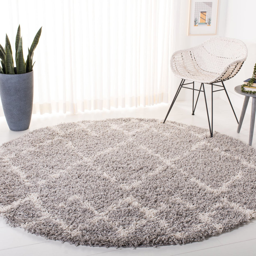 SAFAVIEH Pro Lux Shag Collection PLX434F Grey / Cream Rug Image 2