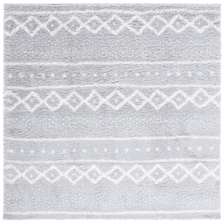 SAFAVIEH Parma Shag Collection PMA550F Grey / Ivory Rug Image 1