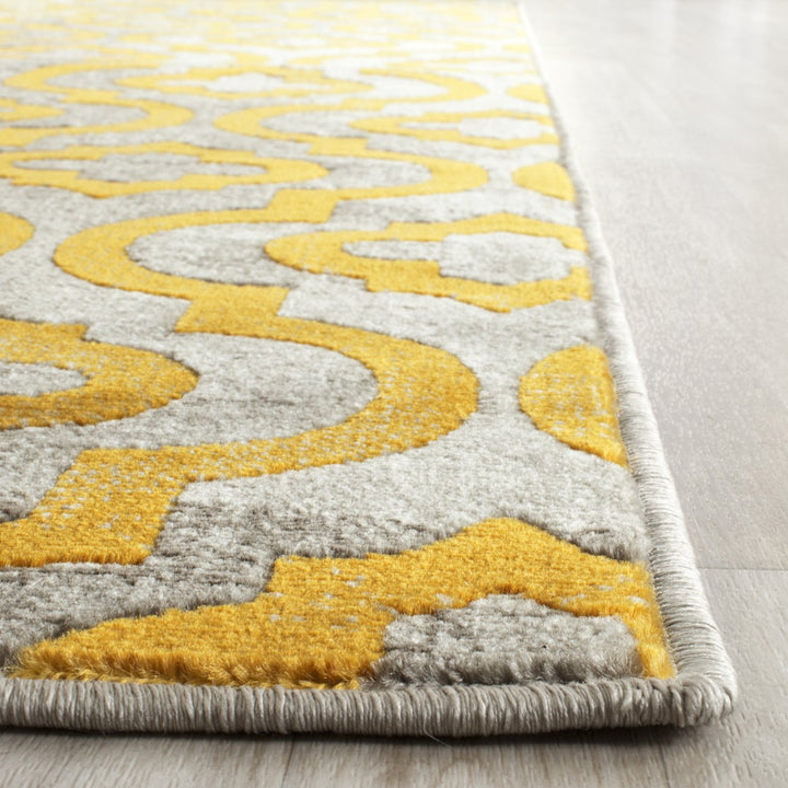 SAFAVIEH Porcello PRL7734C Light Grey / Yellow Rug Image 7