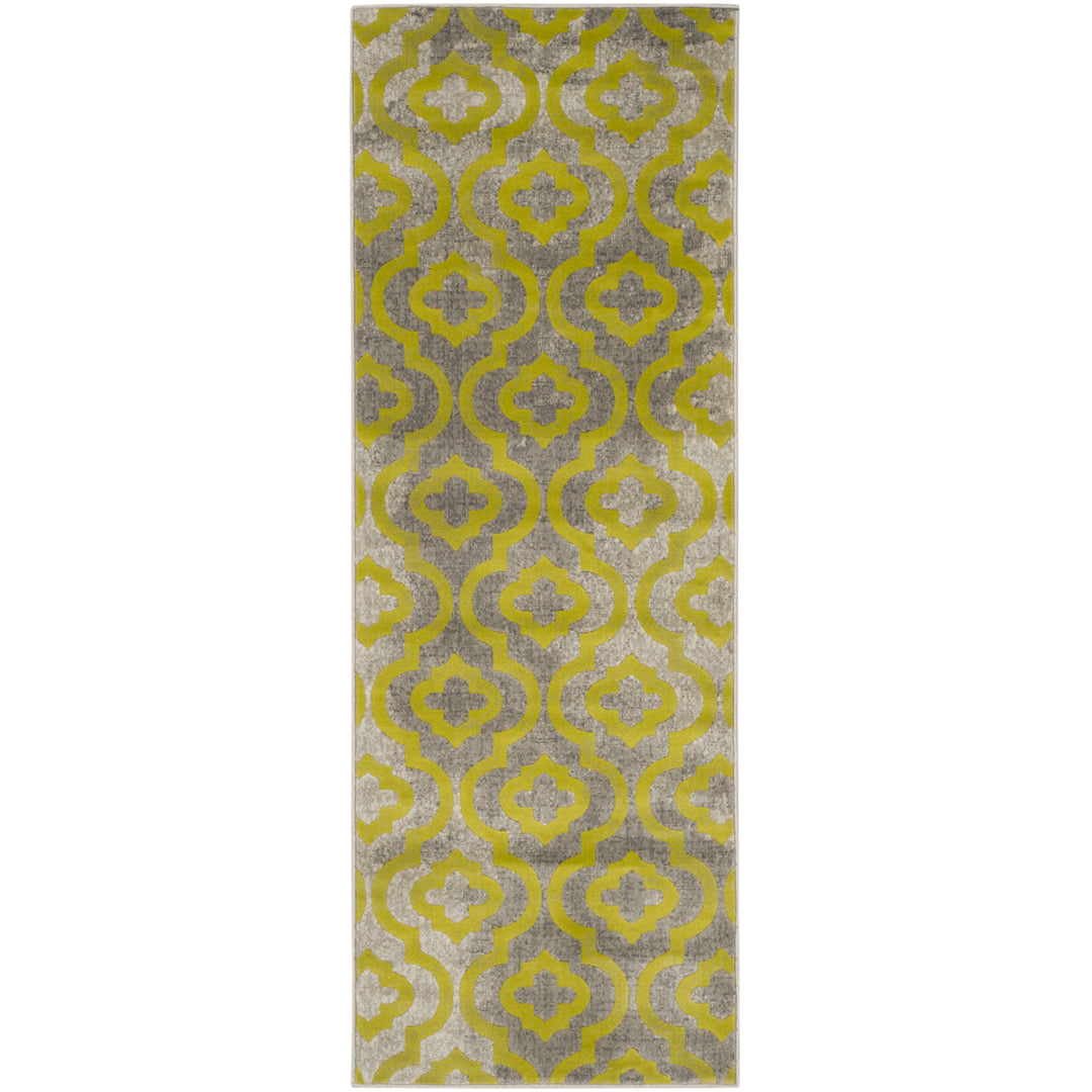 SAFAVIEH Porcello PRL7734G Light Grey / Green Rug Image 5