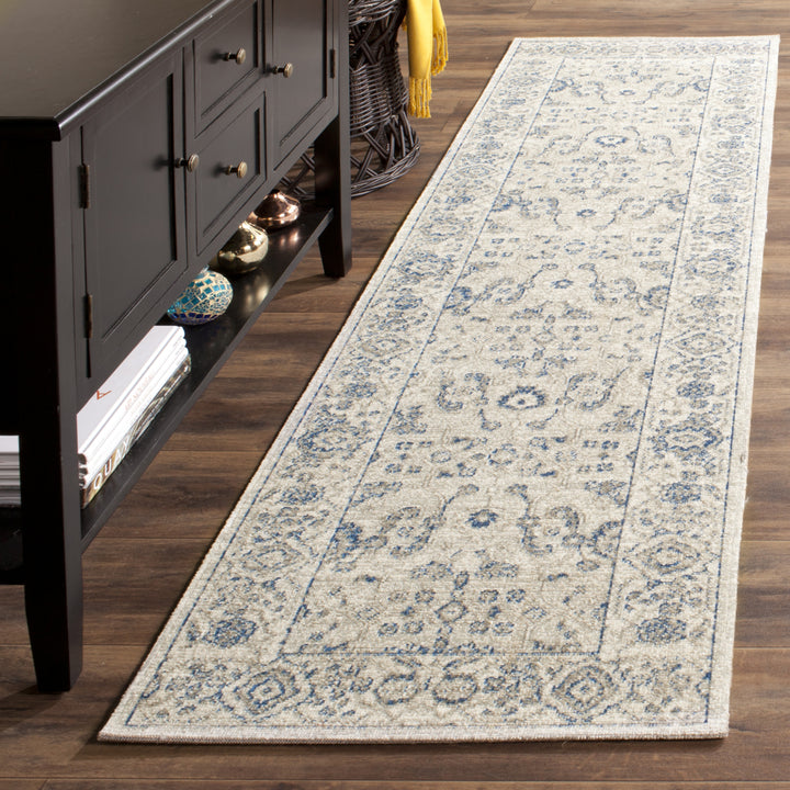 SAFAVIEH Patina PTN322C Light Grey / Ivory Rug Image 3