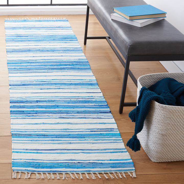 SAFAVIEH Rag Rug RAR126B Handwoven Ivory / Blue Rug Image 11