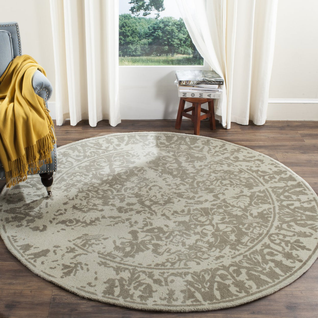 SAFAVIEH Restoration Vintage RVT103K Light Sage Rug Image 2