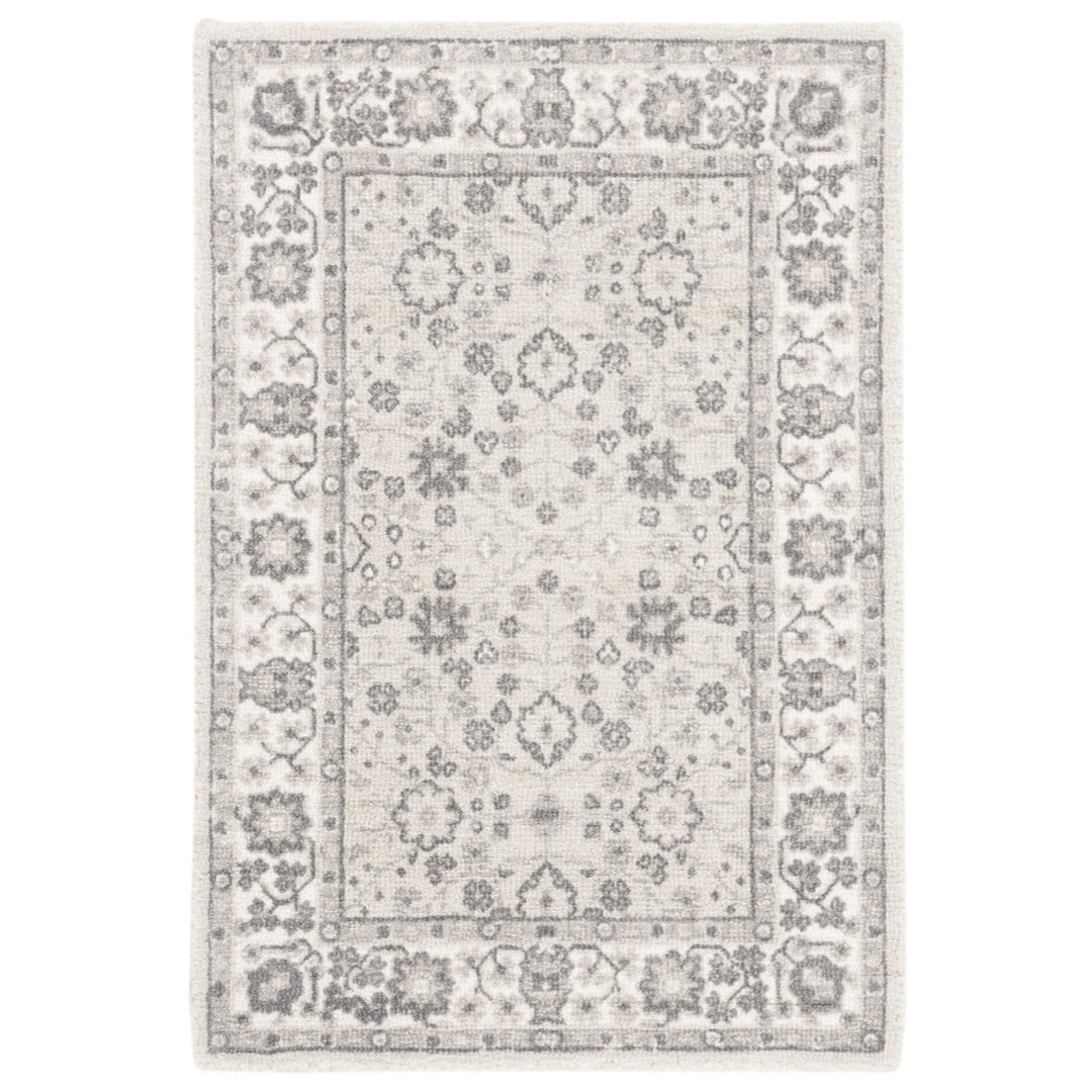 SAFAVIEH Restoration Vintage RVT401G Ivory / Silver Rug Image 8