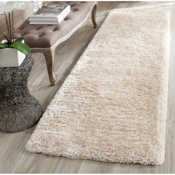 SAFAVIEH South Beach Shag SBS562C Handmade Champagne Rug Image 3