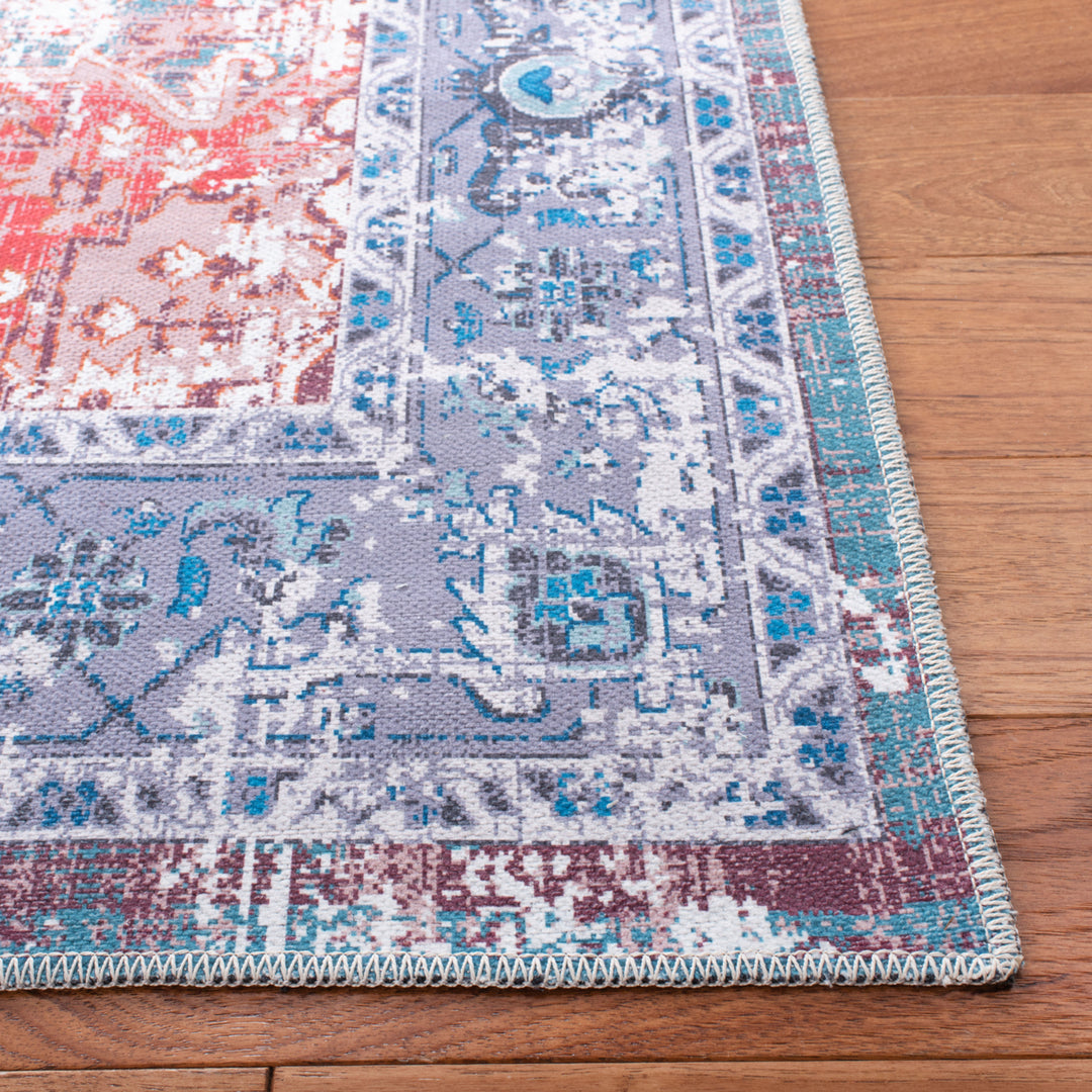 SAFAVIEH Serapi Collection SEP553P Rust / Blue Rug Image 5