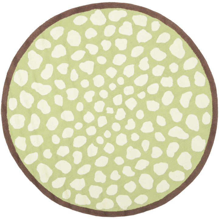 SAFAVIEH Kids SFK219A Handmade Green / Ivory Rug Image 3