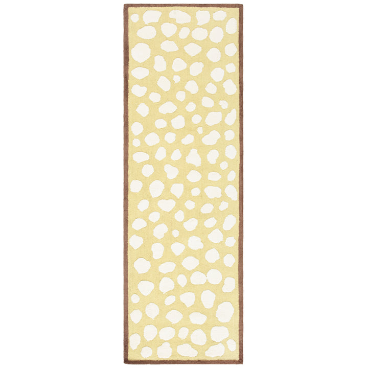 SAFAVIEH Kids SFK219A Handmade Green / Ivory Rug Image 4