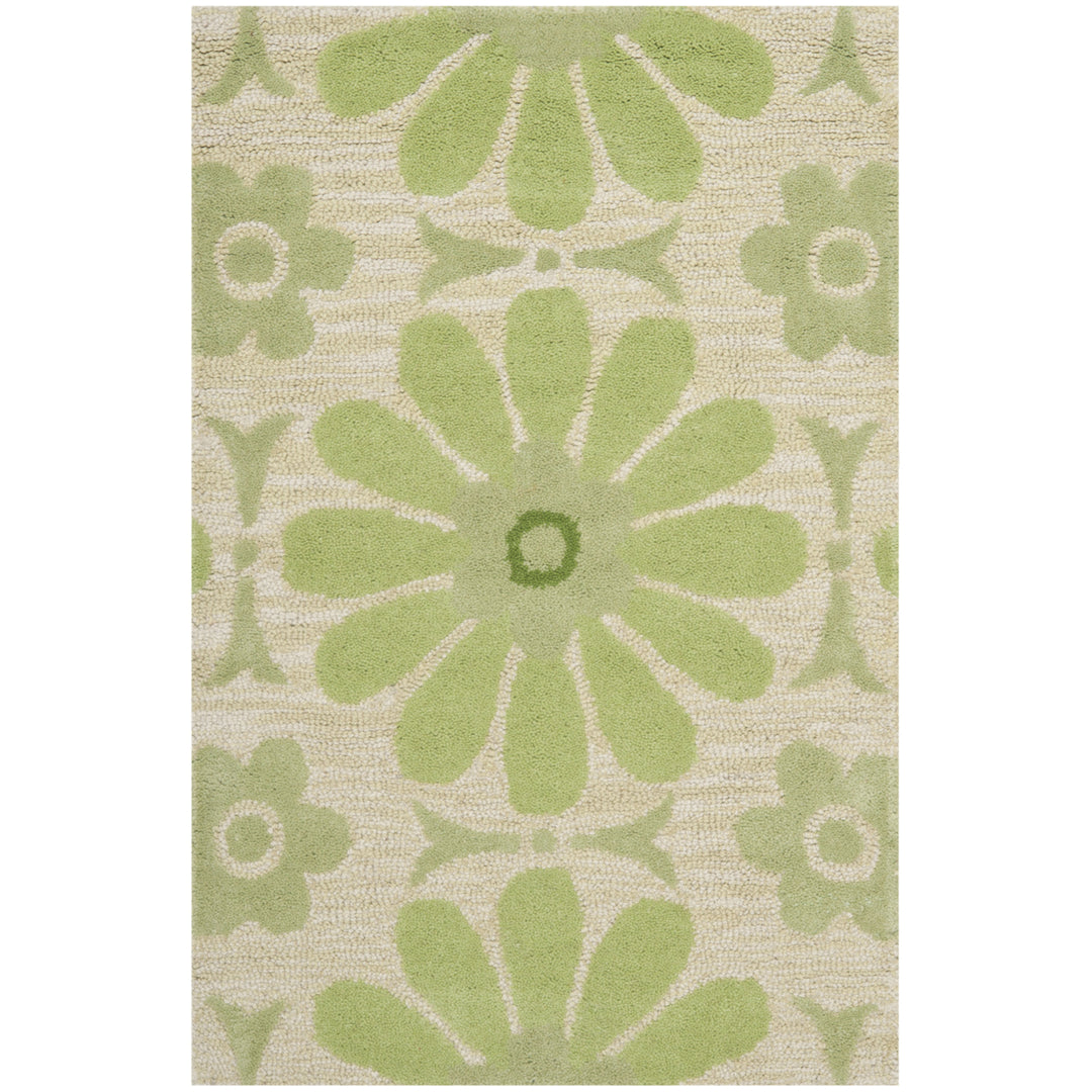 SAFAVIEH Kids SFK319A Handmade Beige / Green Rug Image 6