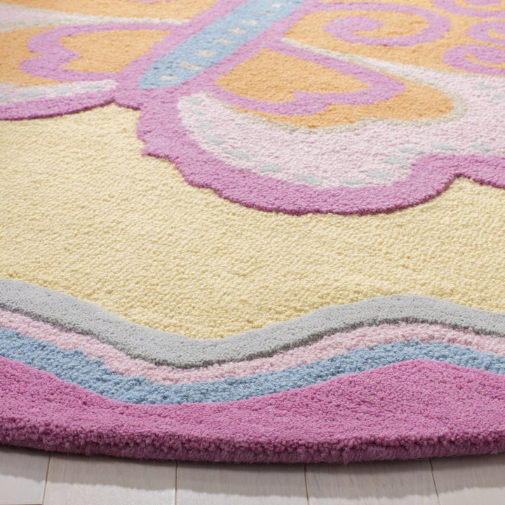 SAFAVIEH Kids Collection SFK394A Handmade Multi/Pink Rug Image 4