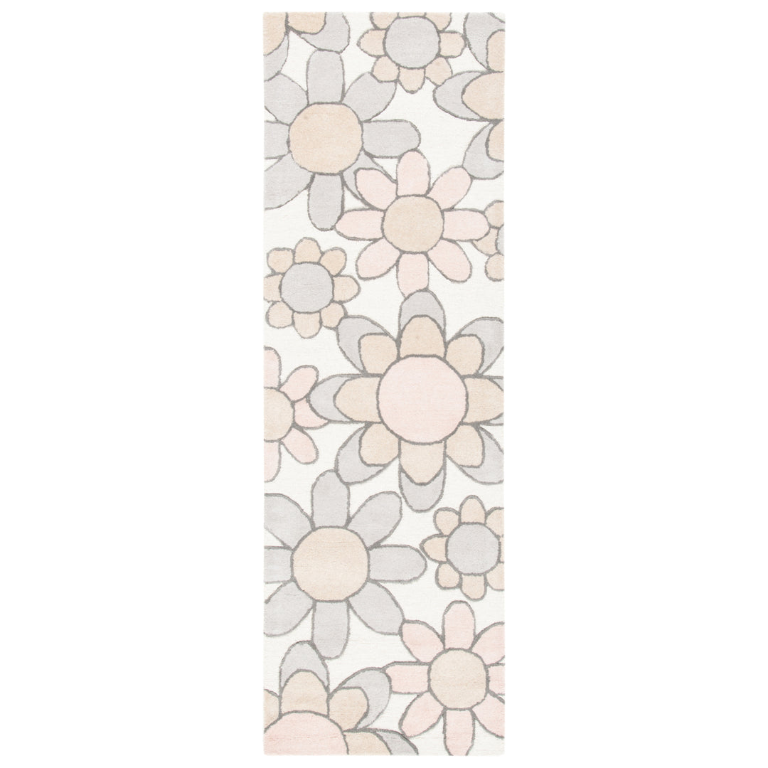 SAFAVIEH Kids Collection SFK923A Handmade Ivory/Pink Rug Image 2