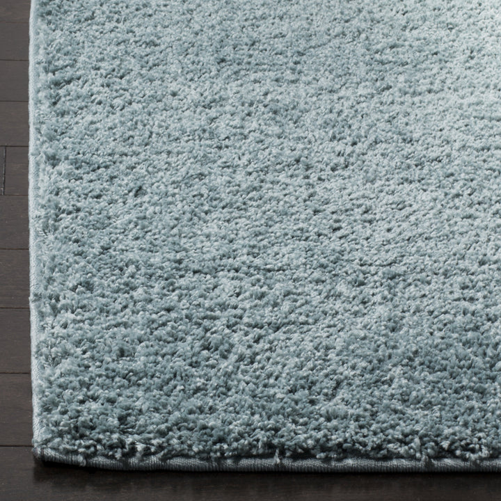 SAFAVIEH  York Shag Collection SG166E Aqua Rug Image 4