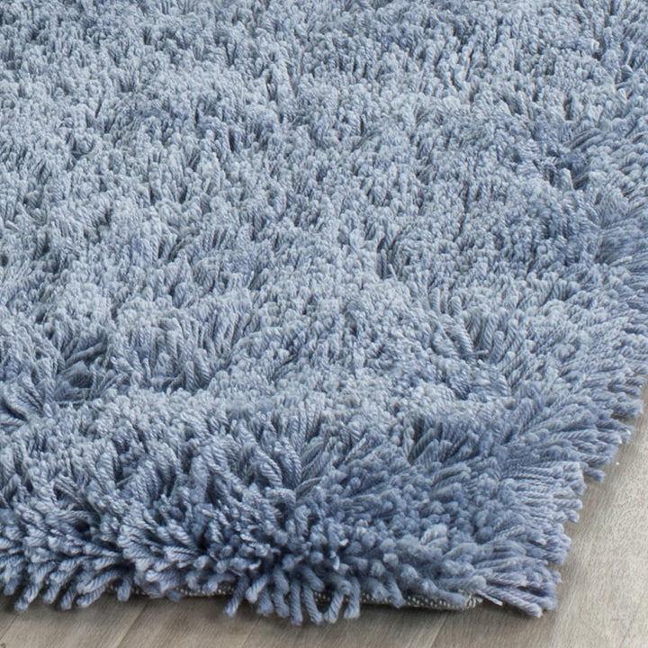 SAFAVIEH Classic Shag SG240C Light Blue Rug Image 7