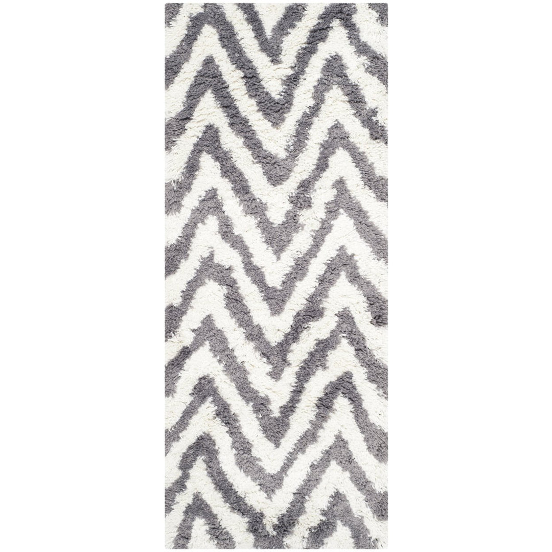 SAFAVIEH Chevron Shag SG250C Handmade Ivory / Grey Rug Image 4