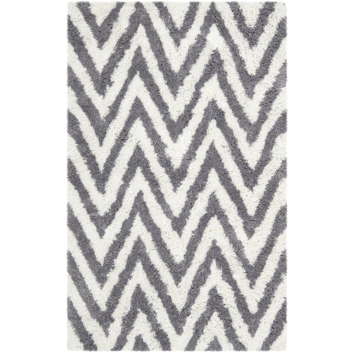 SAFAVIEH Chevron Shag SG250C Handmade Ivory / Grey Rug Image 1