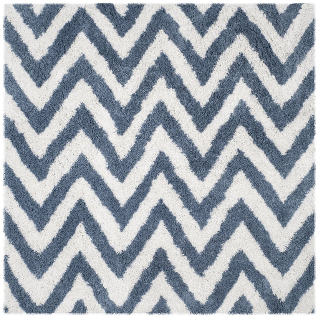 SAFAVIEH Chevron Shag SG250A Handmade Ivory / Blue Rug Image 6