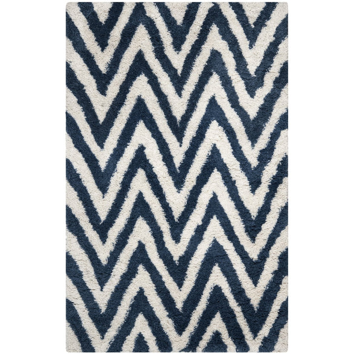 SAFAVIEH Chevron Shag SG250A Handmade Ivory / Blue Rug Image 1