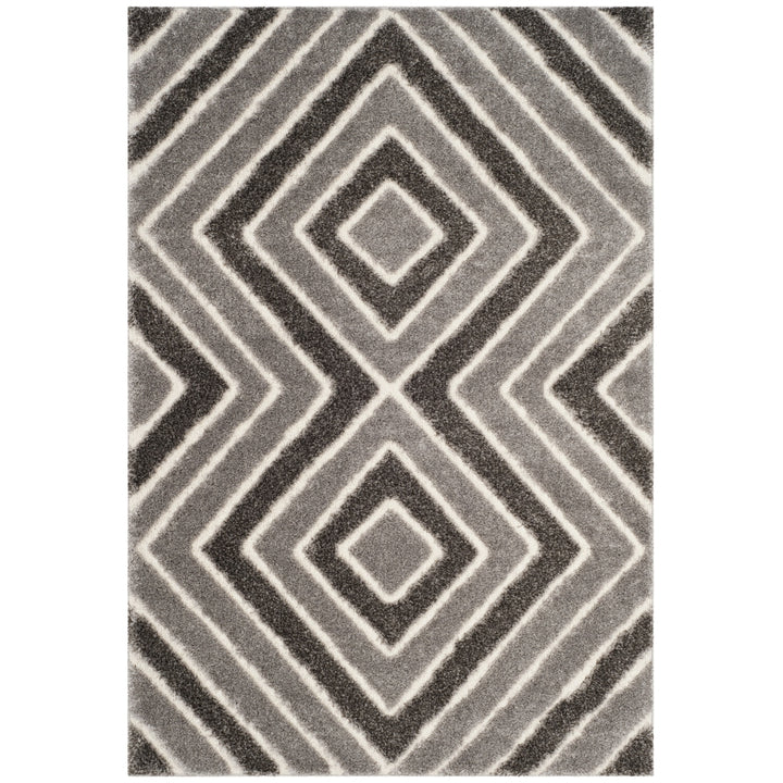 Safavieh SG834T Memphis Shag Taupe / Grey Image 9