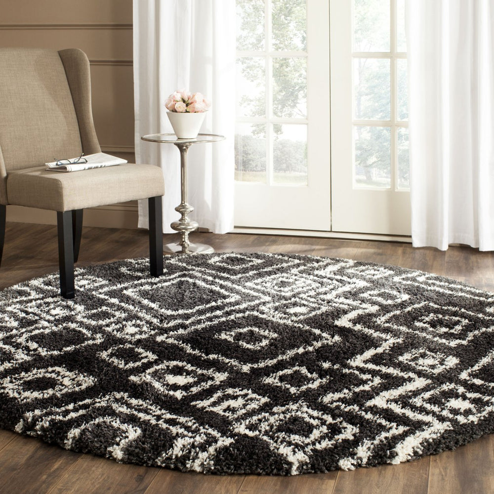 SAFAVIEH Belize Shag SGB488C Charcoal / Ivory Rug Image 2